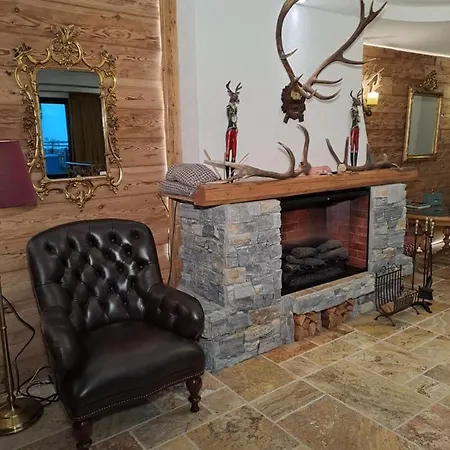 Lodge Zwei Hirsche Seefeld in Tirol