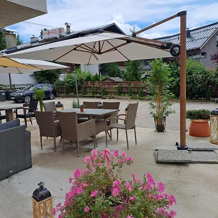 Lodge Zwei Hirsche Ζέεφελντ