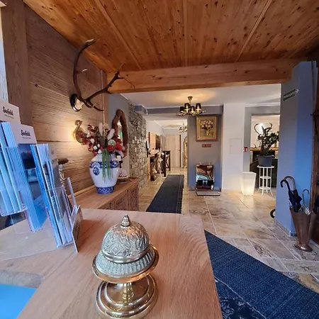 Lodge Zwei Hirsche Seefeld in Tirol