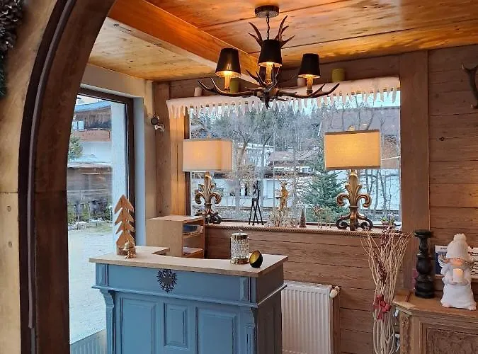 ロッジ Zwei Hirsche