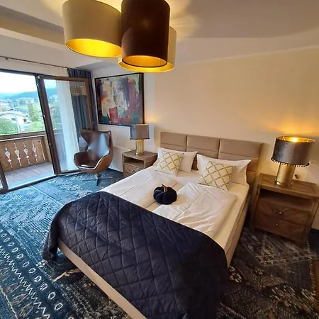 אכסניה Zwei Hirsche *